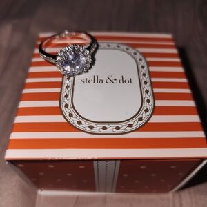 Stella & Dot Elina Ring Size 9